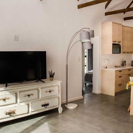 Lavinia Lifestyle Villa Стеленбош Екстериор снимка